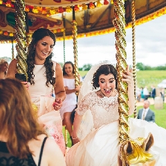 All the fun of the fair! A real-life summer wedding