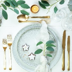 Achingly Stylish Christmas Table Décor from Florence & Vera