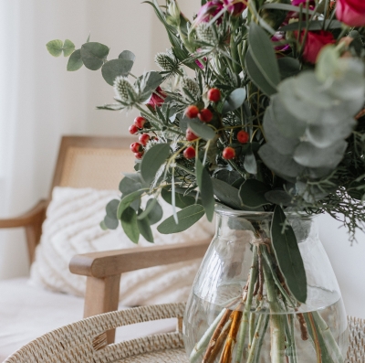 Warm and Welcoming Winter Blooms to Spruce up Your Home This January
