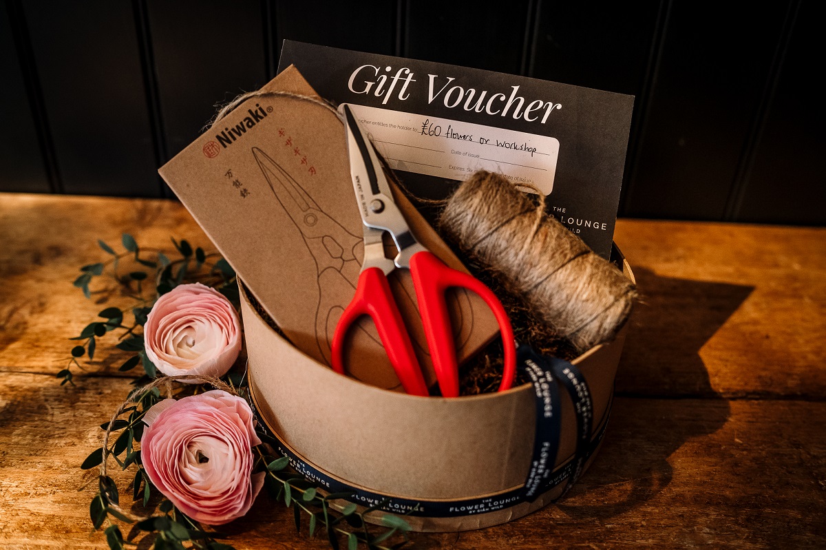 floristry kit for Mother's Day